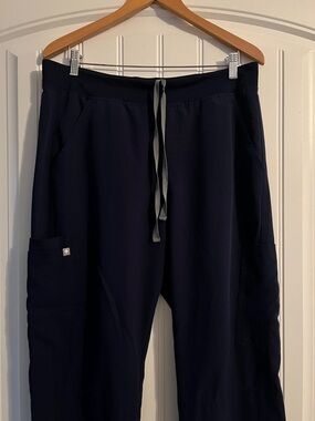 FIGS Technical T2001 Men's cargo Scrub Pants Large